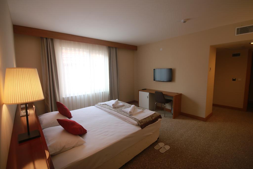 Trakya City Hotel Edirne Phòng bức ảnh